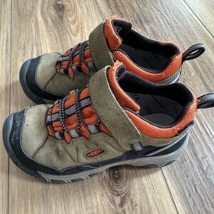 KEEN Kids Sneakers - Olive and Orange